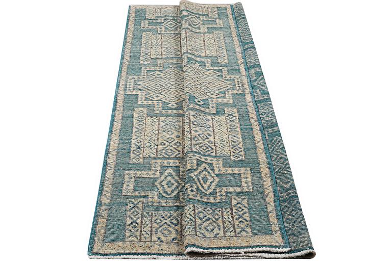 A carpet, morocco, modern design, c. 302 x 204 cm.