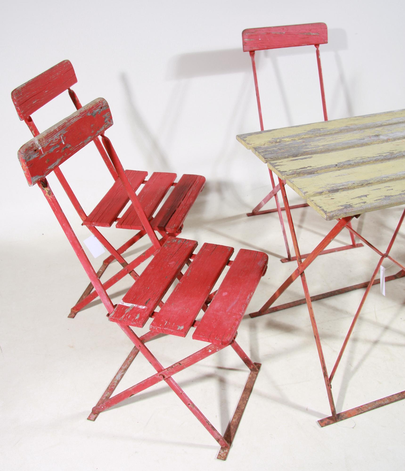 TRÄDGÅRDMÖBELGRUPP, 6 delar, järnsmide, trä, 1930/40-tal.