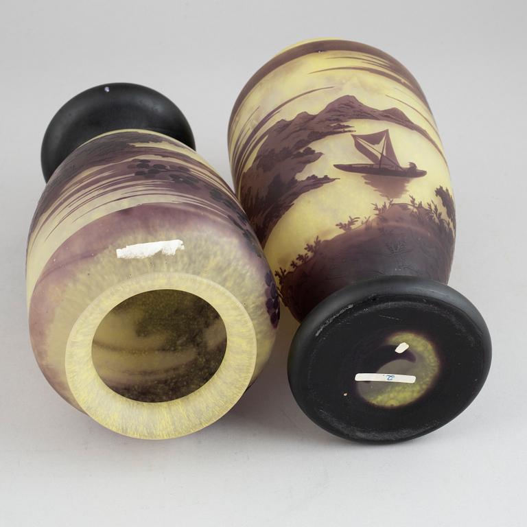 A pair of glass vases, 20th Century.