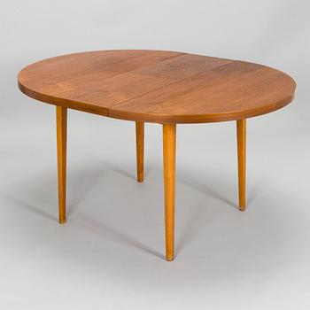 Pöytä, 1900-luvun puoliväli.