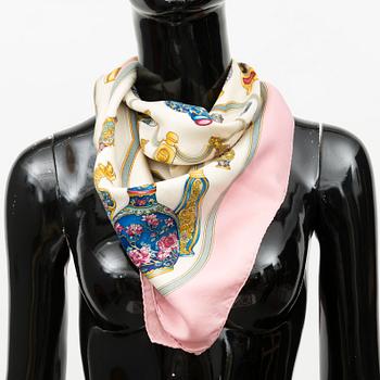 SCARF Qu'Import le Flacon.