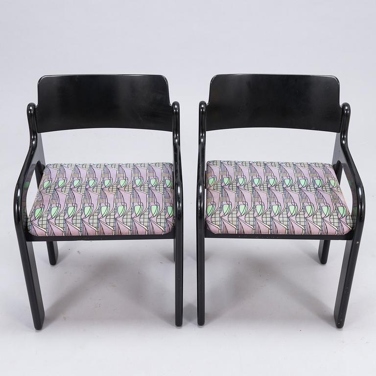 EERO AARNIO, A dinner table and four chairs "Flamingo" for Asko.