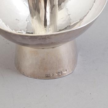 LJUSSTAKAR, ett par, samt SKÅL och GRÄDDKANNA, silver, Öhmans Eftr, P Aug, Lycksele, 1958-1960.
