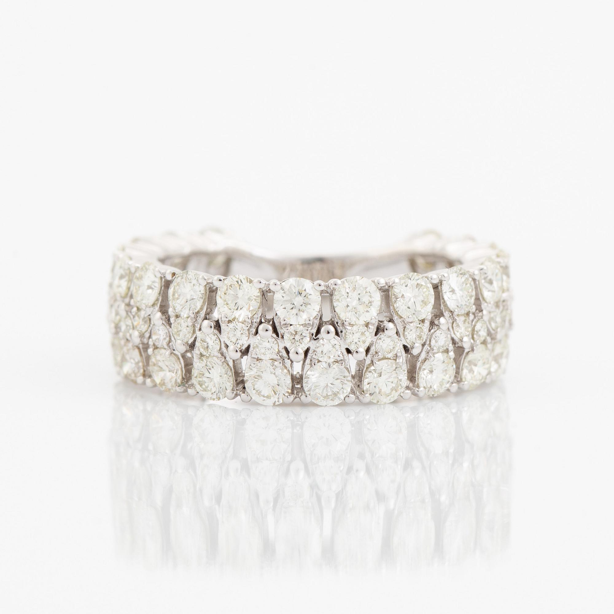 Brilliant cut diamond.