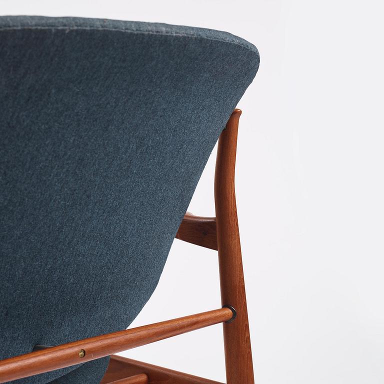 Finn Juhl, a "FD 136" easy chair, France & Daverkosen, Denmark, 1950s.