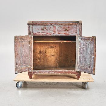 A painted pine sideboard, Jämtland, 19th Century.