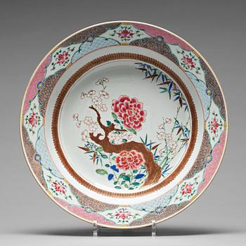 782. A famille rose basin, Qing dynasty, Yongzheng (1723-35).