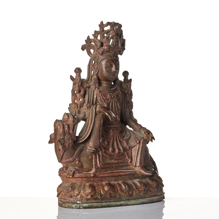 A Chinese bonrze figure of a Budha, probably late Ming dynasty 17th century.