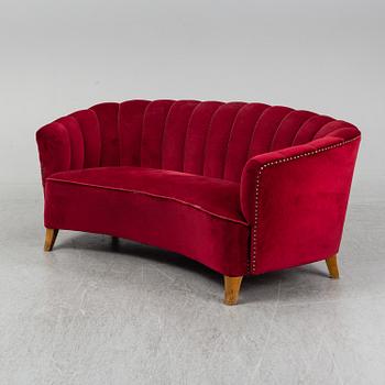 OTTO SCHULZ, attributed to. A Swedish Modern sofa, 1940's.