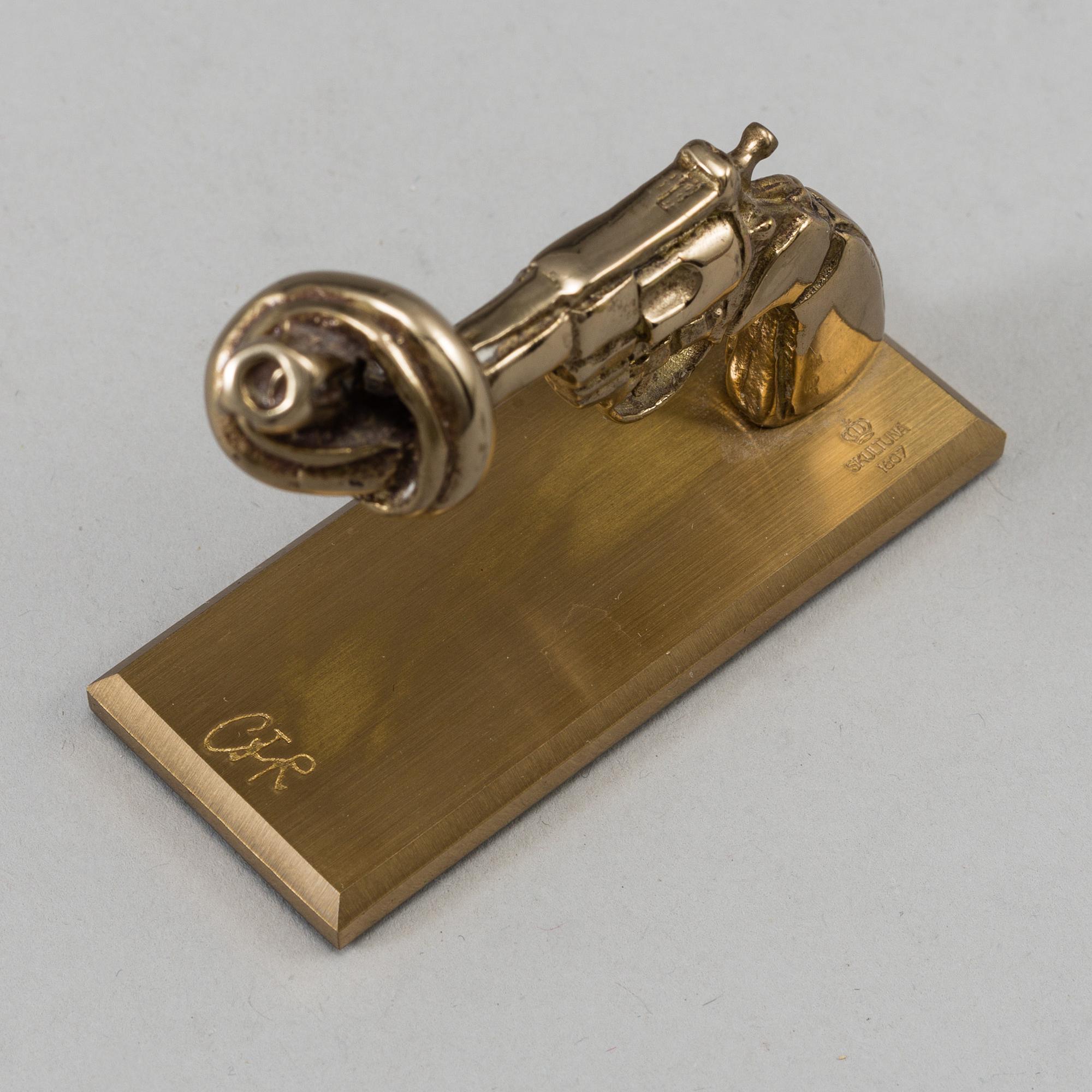 CARL FREDRIK REUTERSWÄRD, a brass 'Non Violence' sculpture from Skultuna.