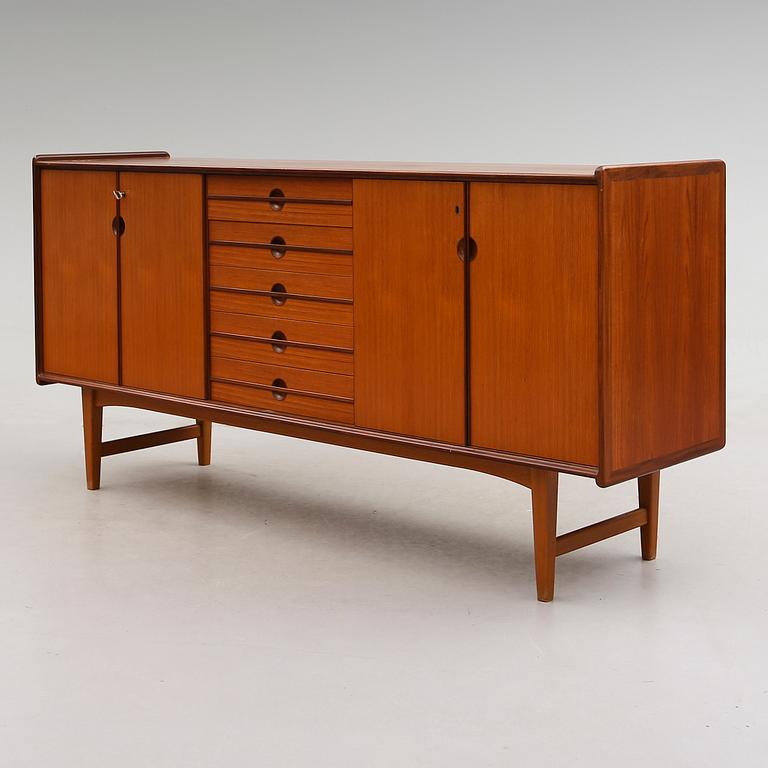 SIDEBOARD, 1900-talets andra hälft.