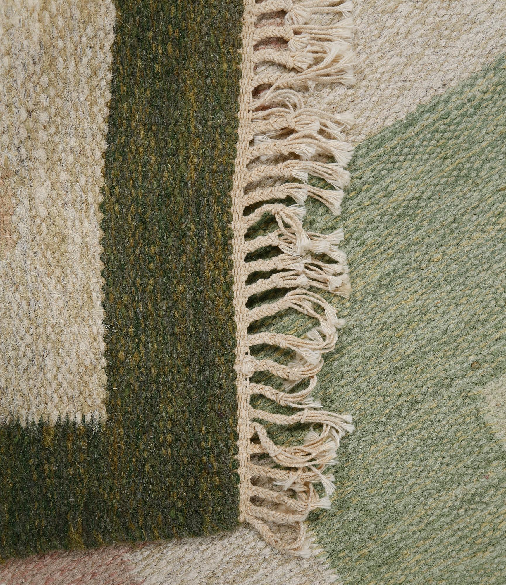 MATTA, rölakan, 1900-talets andra hälft, 290x200 cm.