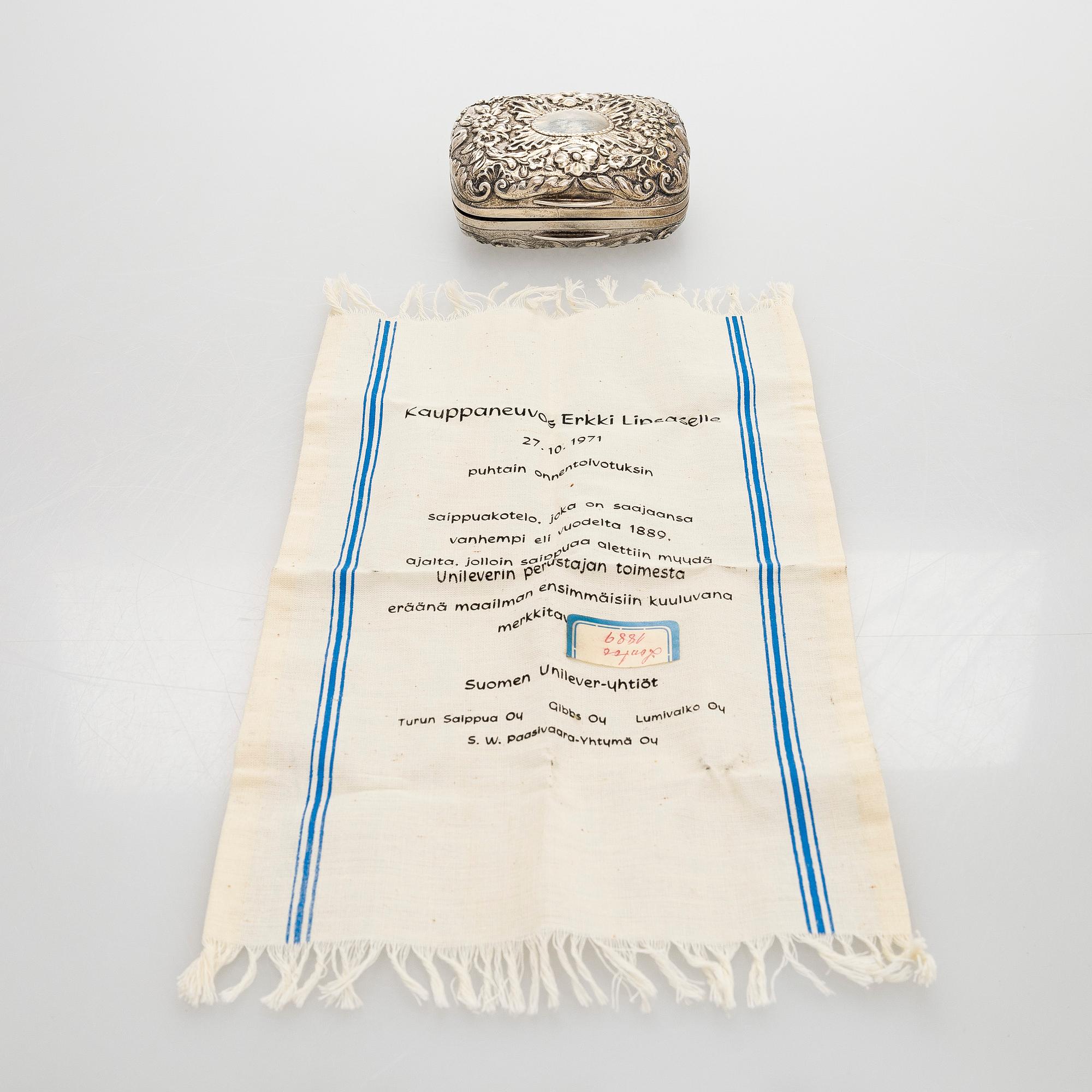 Tvålkopp, silver, Thomas Johnson II, London 1889.