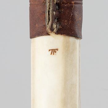 Torsten Fankki, a reindeer horn knife.
