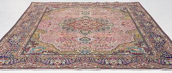 Carpet. Tabriz, approx. 320 x 250 cm.