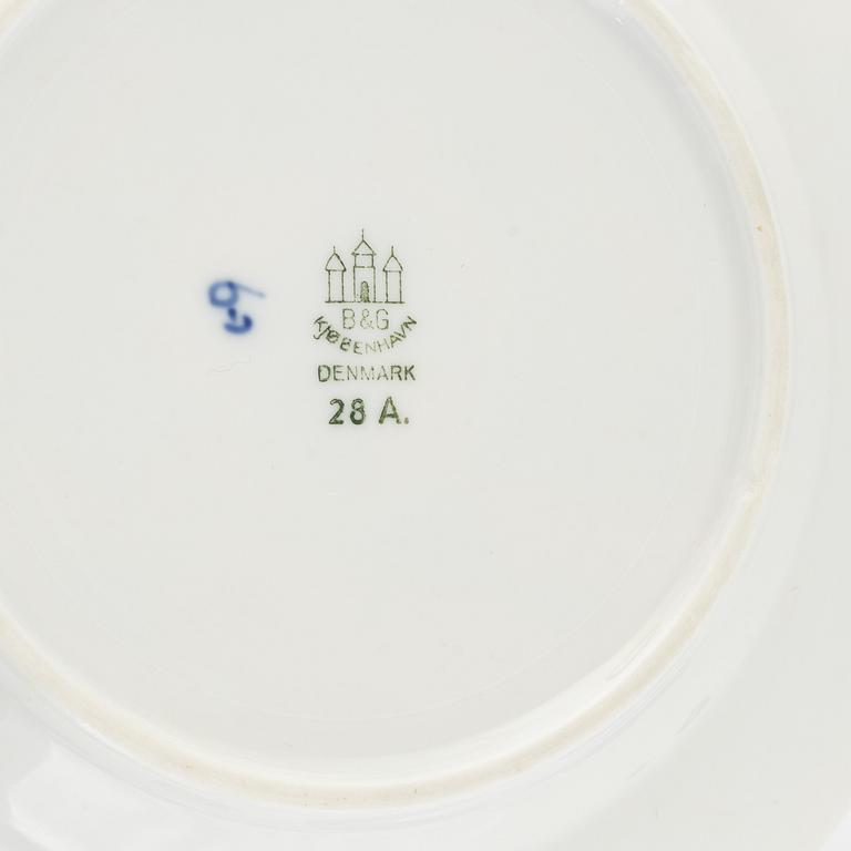 A porcelain service, 41 pieces, "Sommarfugl", Bing & Grøndahl, Denmark.