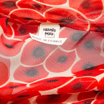 A blouse by Hermès, French size 40.