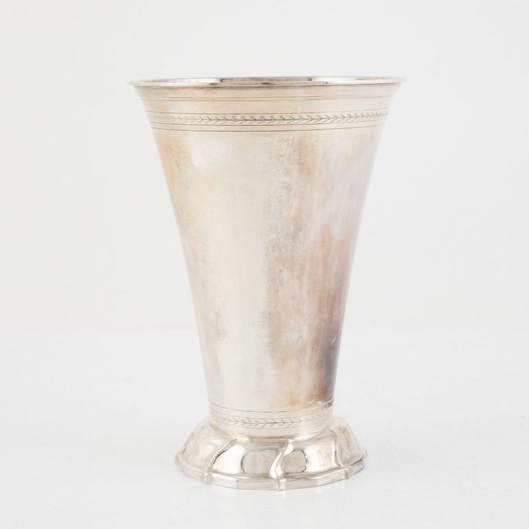 A Swedish silver beaker, mark of GAB, Stockholm 1937.