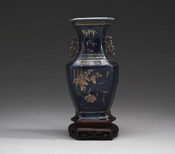 A powder blue vase, Qing dynasty, Qianlong (1736-95).