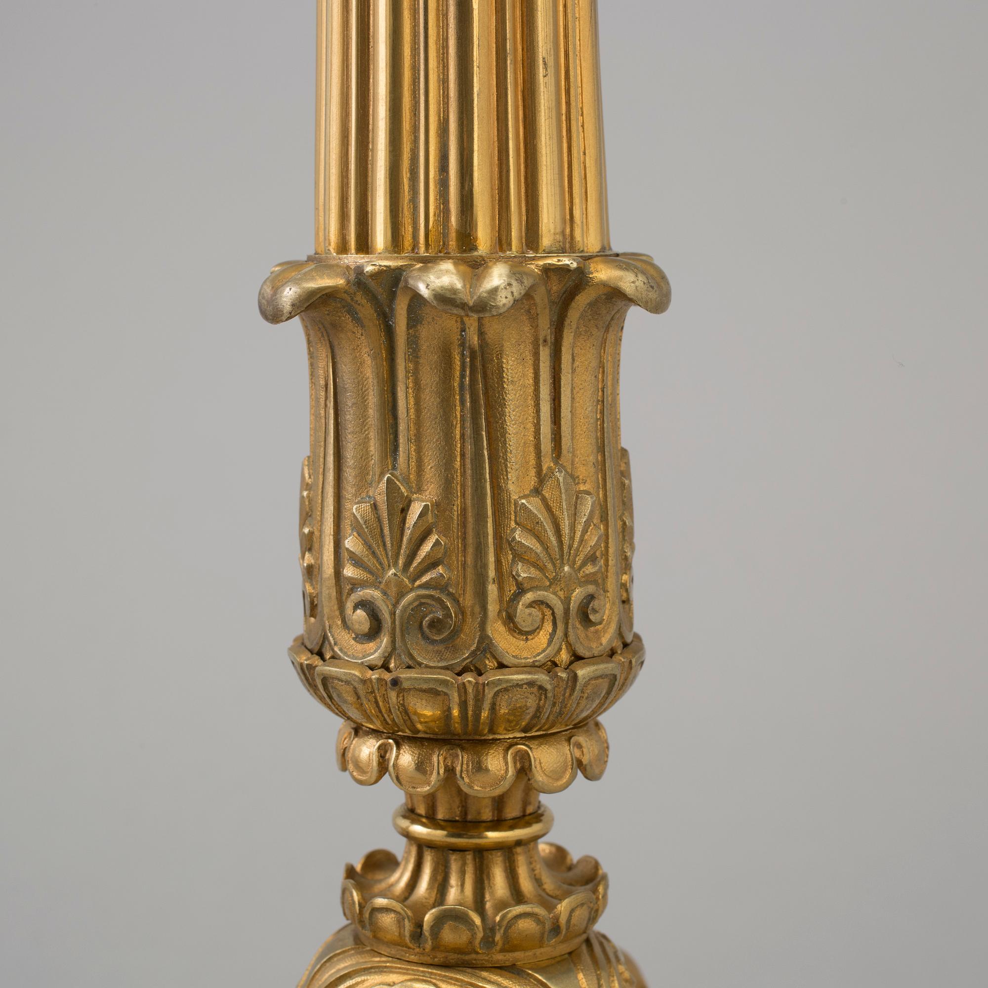 KANDELABRAR, ett par, förgylld brons, senempire, 1800-talets mitt.