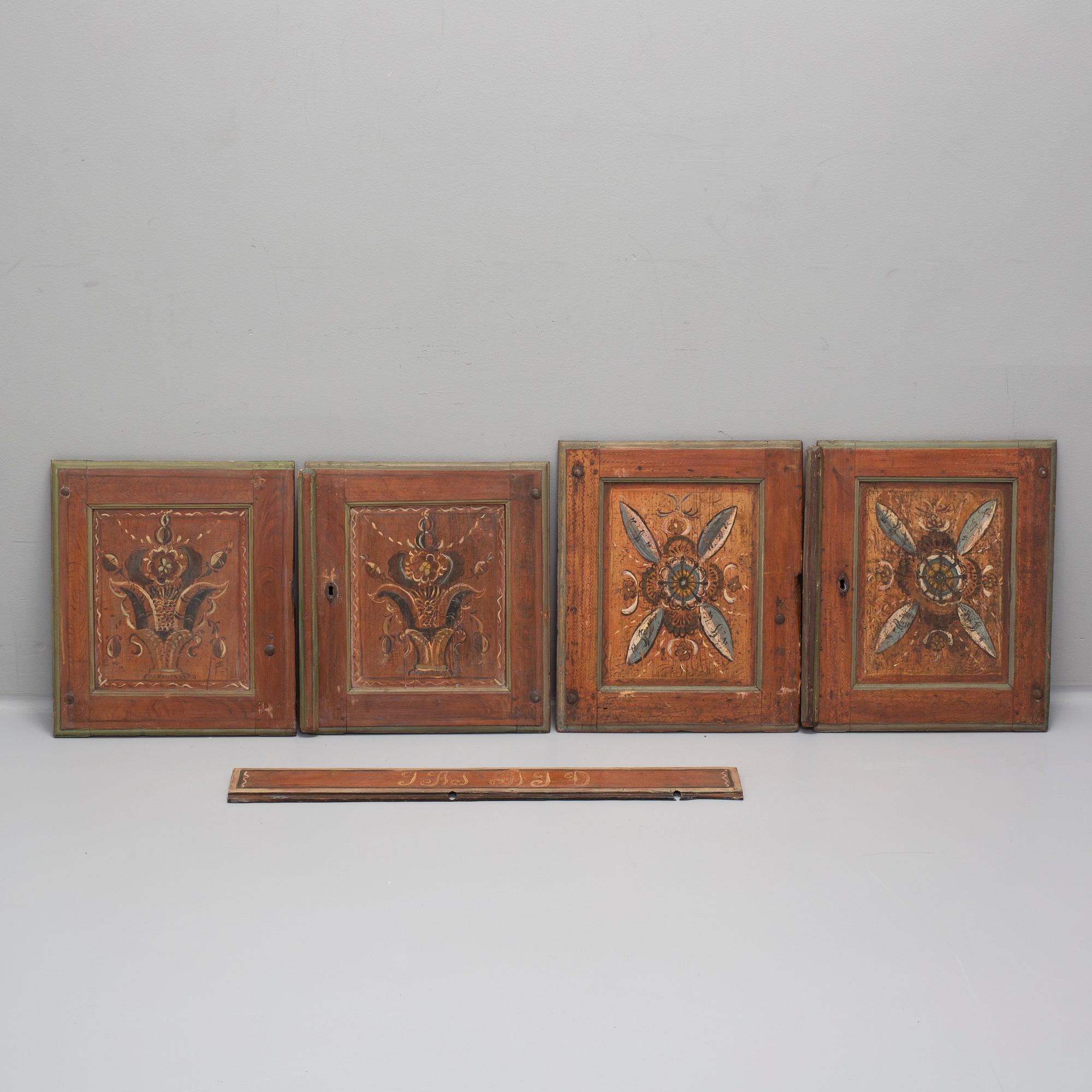 A set of Swedish doors to a cupboard. First half of the 19th century.
