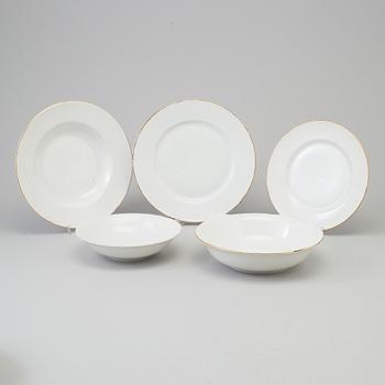 96 pieces of 20th century "Swedish Grace" porcelain service, made by Rörstrand.