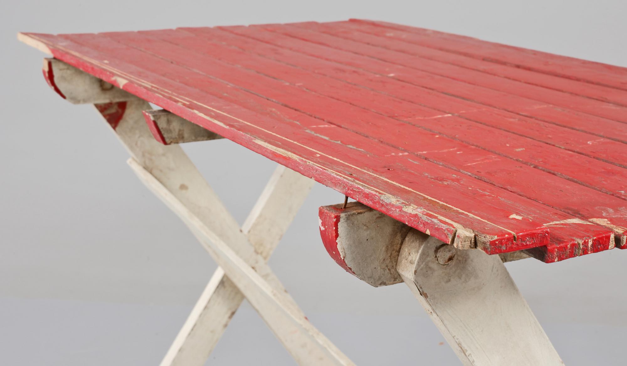 TRÄDGÅRDSMÖBLEMANG, 4 delar, 1900-talets andra hälft.