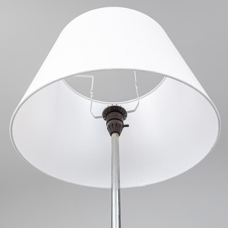 A pair of chrome standard lights from Bergbom.