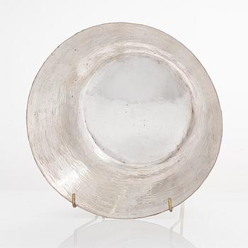 Tapio Wirkkala, Skål, sterlingsilver, stämplad TW, Kultakeskus, Tavastehus 1972.