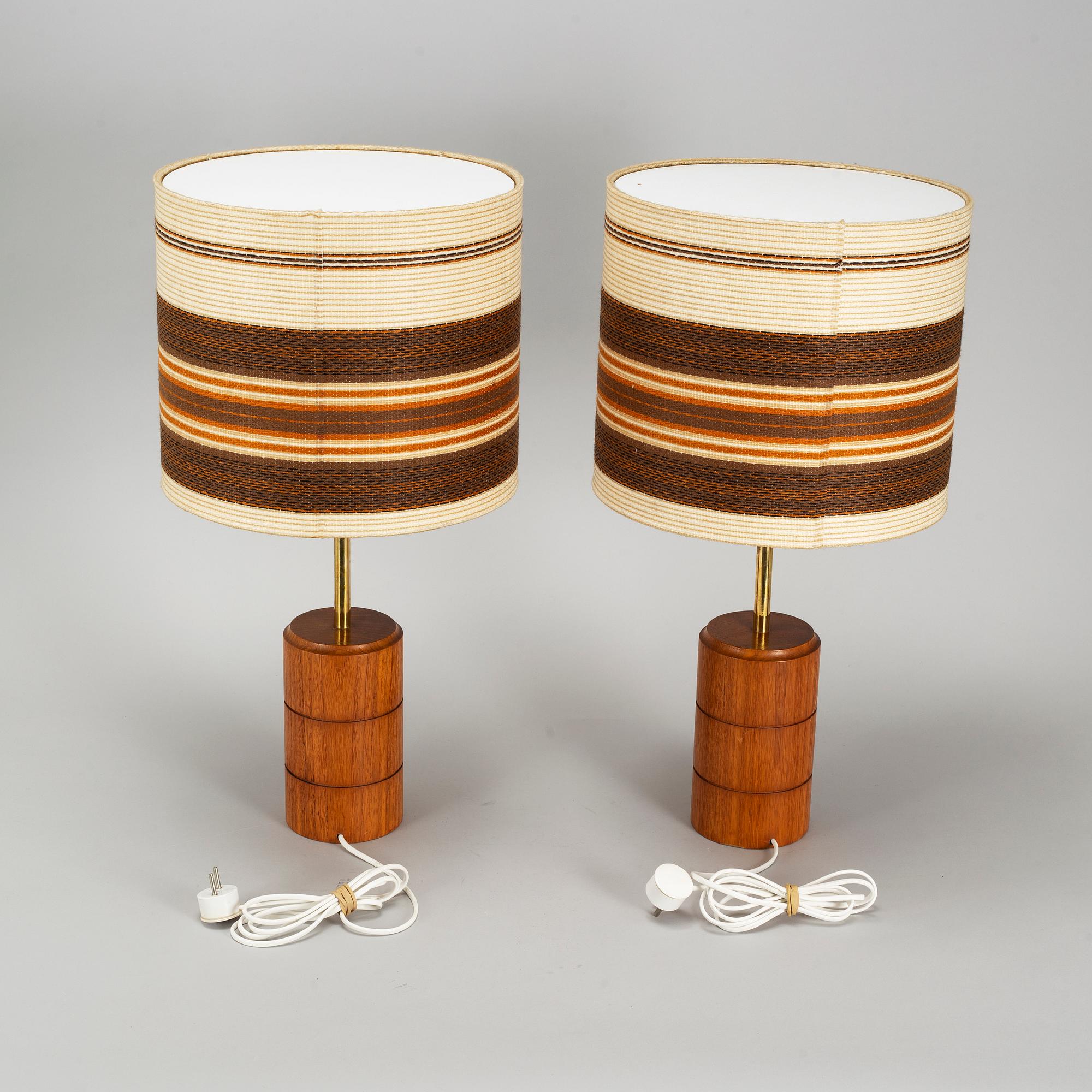 A pair of teak table lights, 1960's.