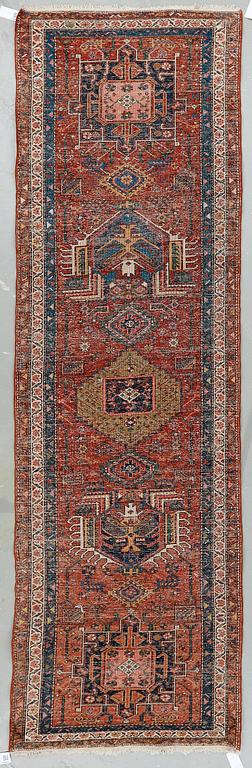 GALLERIMATTA, Karadje, nordpersien, semiantik, ca 315 x 95 cm.