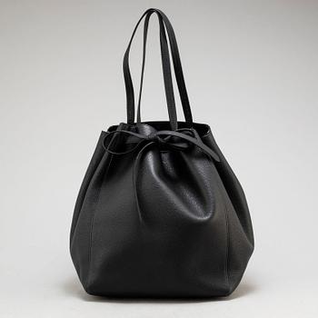 CÉLINE, a black calf leather 'Cabas Phantom' tote bag.