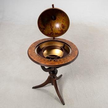 Barglob, late 20th century.