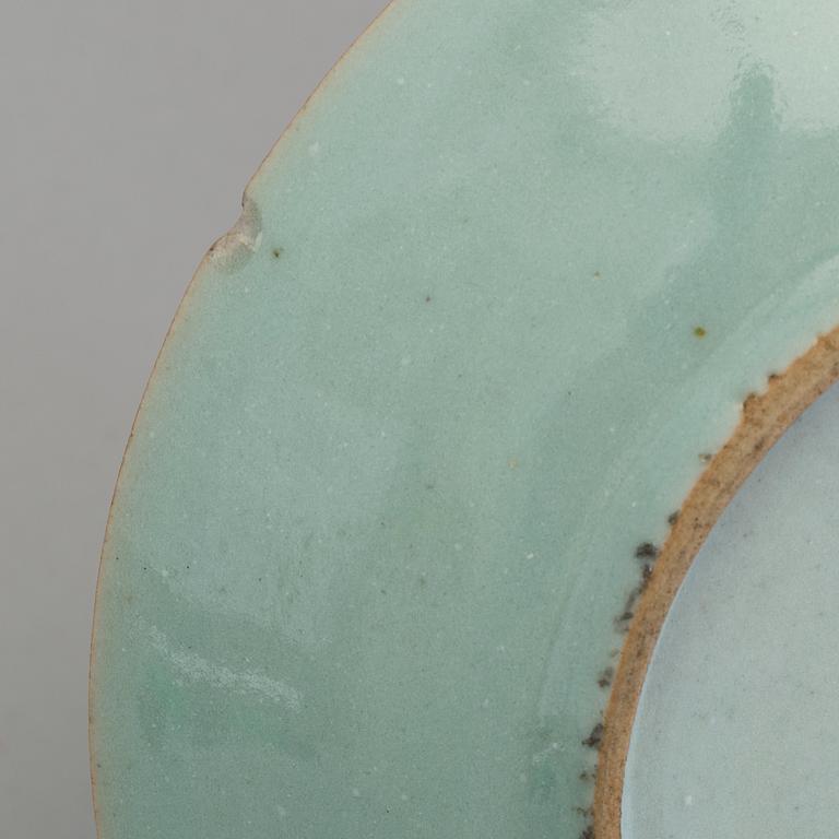 Five Canton enamelled porcelain dishes, Qing dynasty, late 19th century.