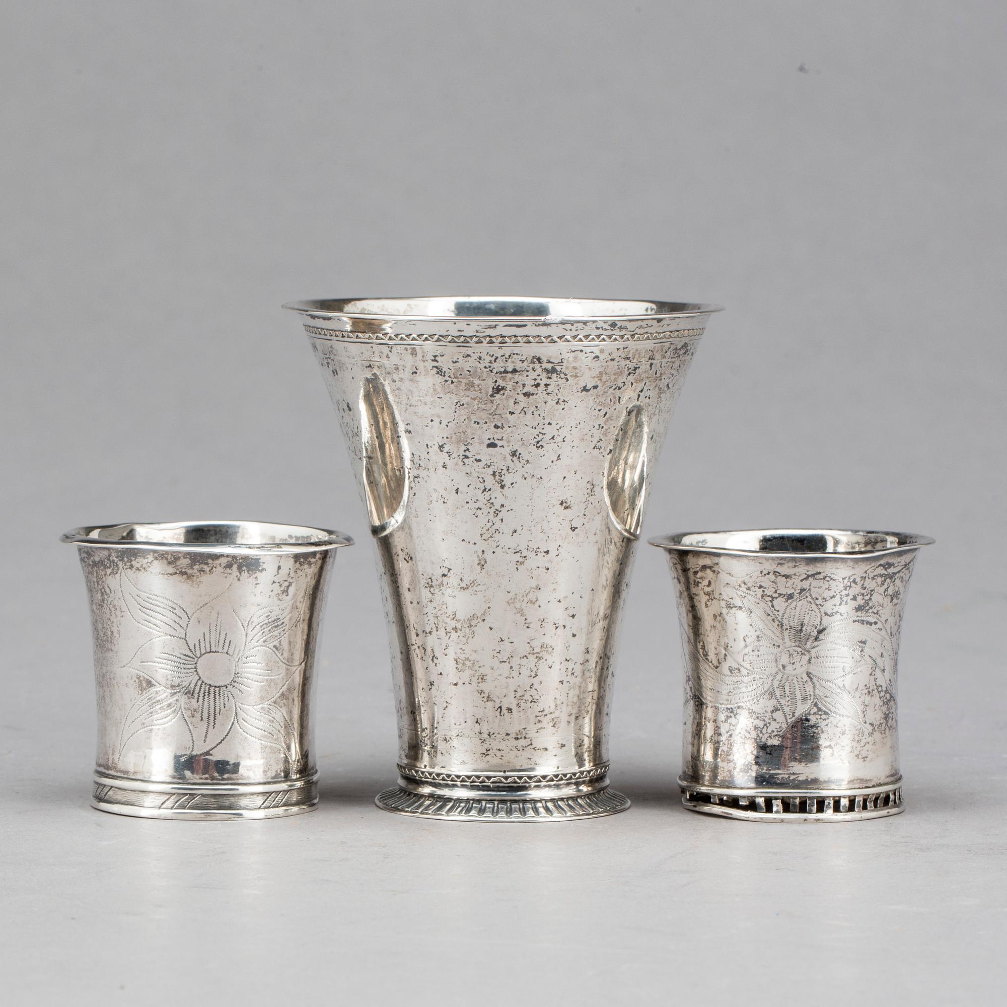 BÄGARE, 3 st, silver, 1700 och 1800-tal.