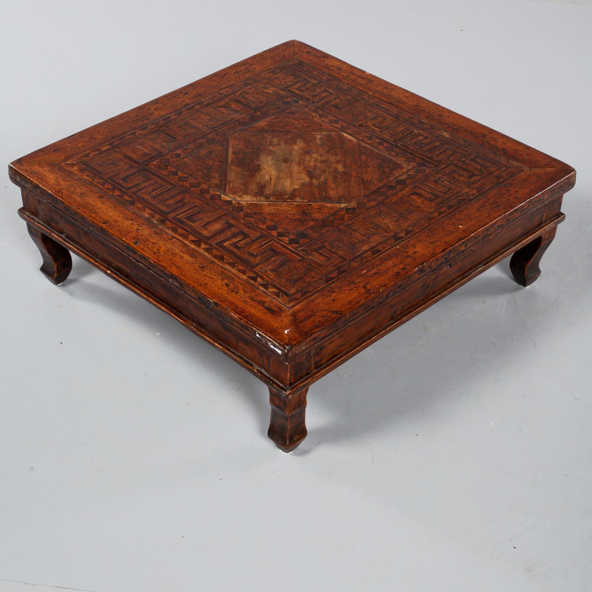 BORD, Kina, 1800/1900-tal.