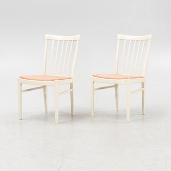 Carl Malmsten, a 'Herrgården' dining table with four chairs, Bodafors, second part of the 20th Century.