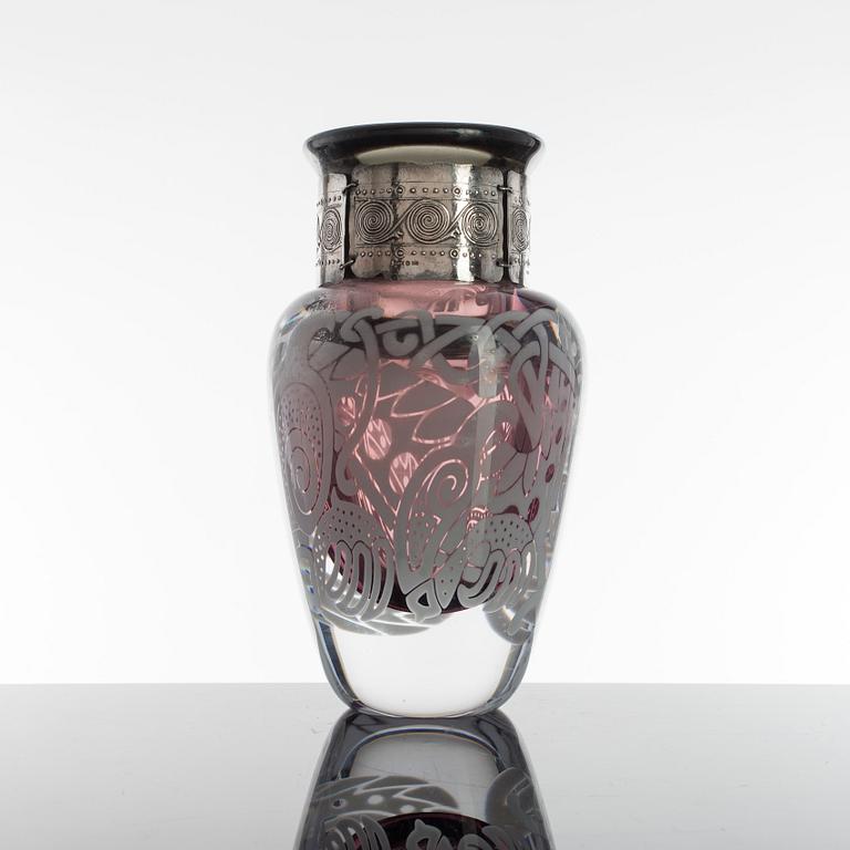 ANNA ÖRNBERG, vas, glas, Studioglas Strömbergshyttan, sign, dat 1992 o märkt UNIK. Graal-teknik.