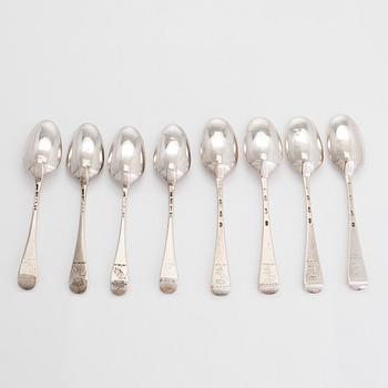 Matskedar, 8 st, sterlingsilver, Dublin 1767 och London 1761.