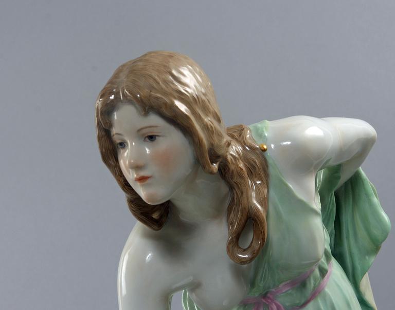 FIGURIN, porslin, Meissen.