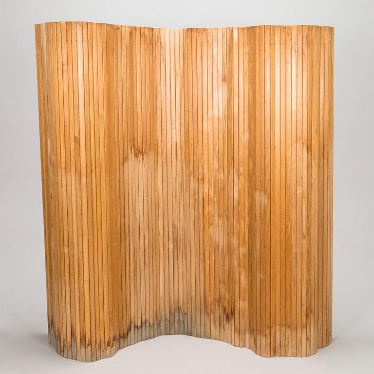 Alvar Aalto, vikskärm, modell 100 för O.Y. Huonekalu- ja Rakennustyötehdas A.B. 1952.