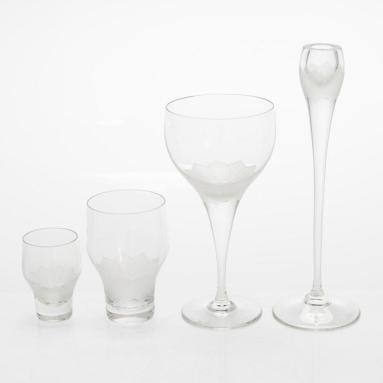 Richard Latham & Björn Wiinblad, glasservis, 40 delar, "Lotus", Rosenthal.