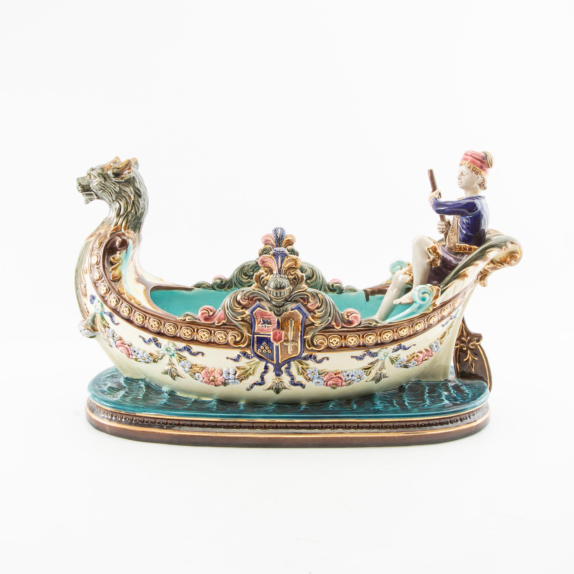Jardinière Neo-Renaissance Rörstrand ca 1890 majolica.