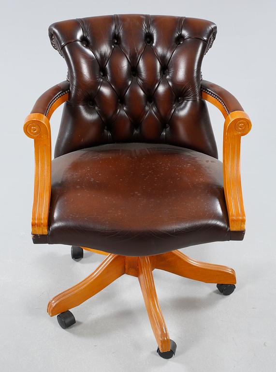 KONTORSTOL, engelsk stil, sent 1900-tal.