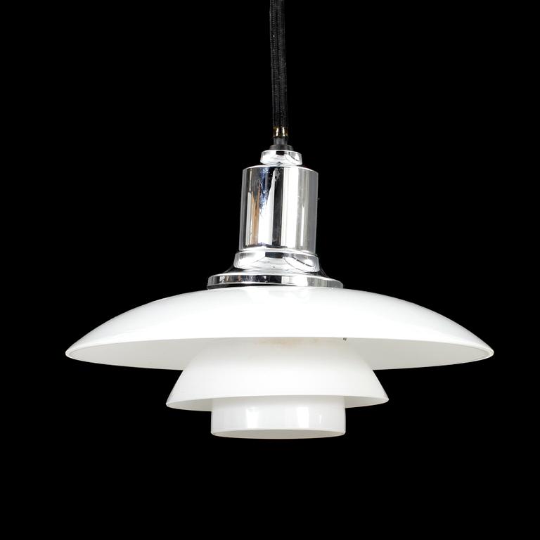 TAKLAMPA, PH Pendel, design Poul Henningsen för Louise Poulsen, Danmark.