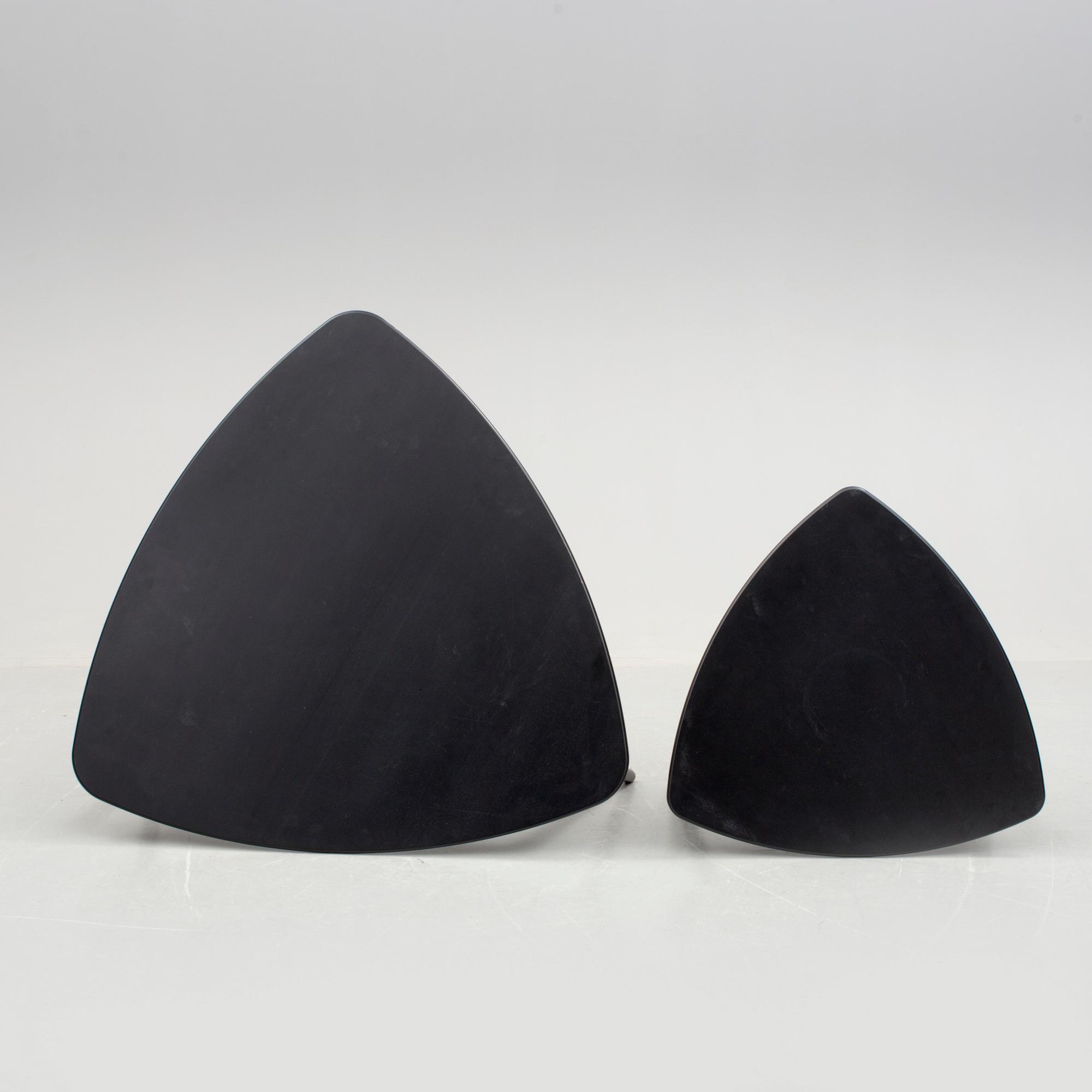 SATSBORD, 2 st, "Yngve", Marit Stigsdotter, Stolab, 2000-tal.
