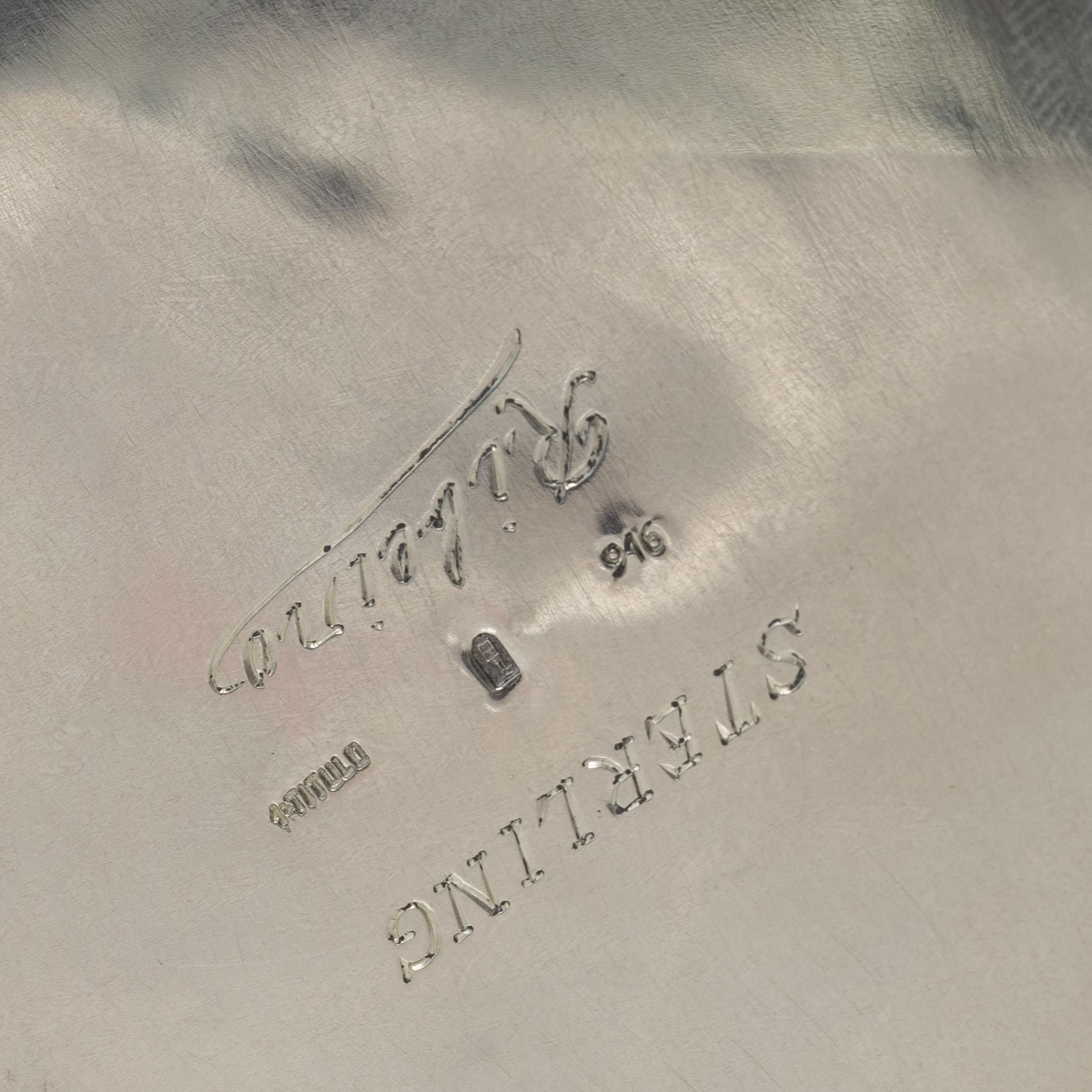 A silver beaker, mark Titulo and 916, Portugal 20th century.