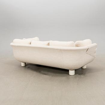 TAF, sofa, "Famna", for the Swedish company Svenskt Tenn, 2020s.