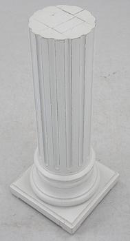 PIEDESTAL, 1900-tal.