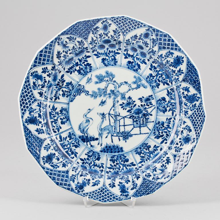 FAT, porslin. Sen Qing dynasti, 1800-tal.